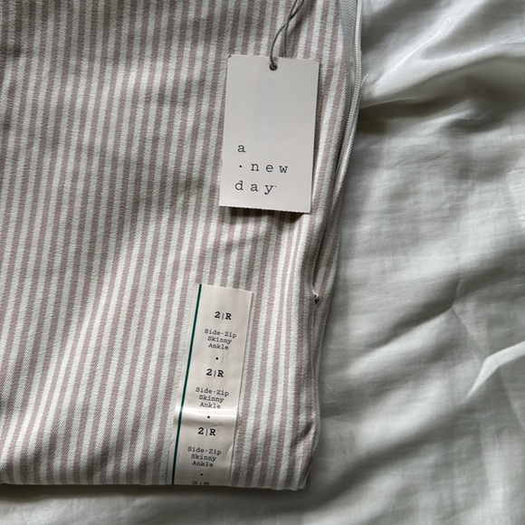 NWT a new day skinny ankle pants - Picture 7 of 7
